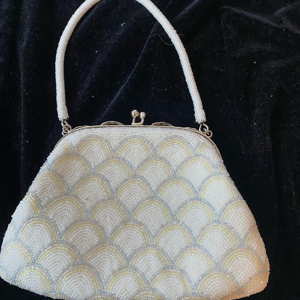 Vintage White Beaded Handbag